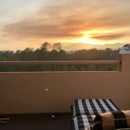 Penthouse /view/sea/quiet/golf/pool/atalaya * Естепона