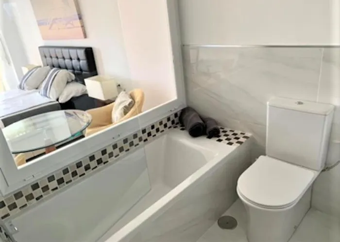 Penthouse /view/sea/quiet/golf/pool/atalaya Lejlighed